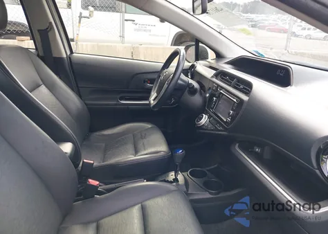 2015 Toyota Prius C Four из США, поврежденный, VIN JTDKDTB32F1087232